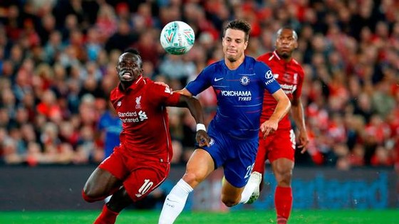 Liverpool săn tìm chiến tích, Lampard vực dậy tinh thần Chelsea