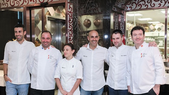 Đại tiệc sao Michelin tại The Reverie Saigon