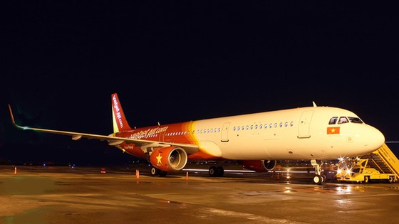 Một máy bay Vietjet từ Đà Nẵng đi Hải Phòng bị bong tấm ốp