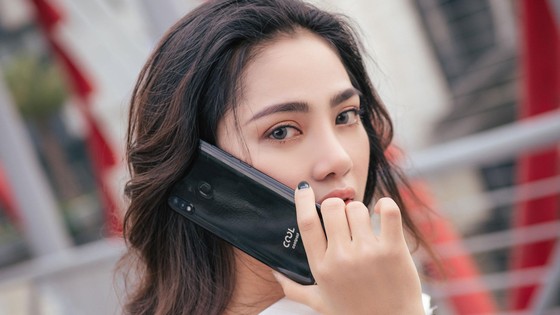 Coolpad N5 với màn hình lớn thiết kế giọt sương...