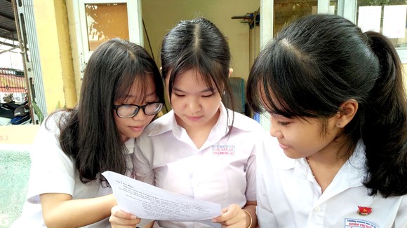 Đề thi được cho là chưa chuẩn hóa, gây khó khăn cho một bộ phận thí sinh