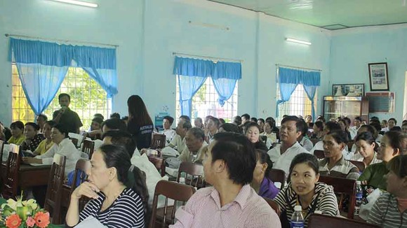 Australia chia sẻ thông tin pháp luật chống khai thác IUU cho ngư dân Quảng Ngãi