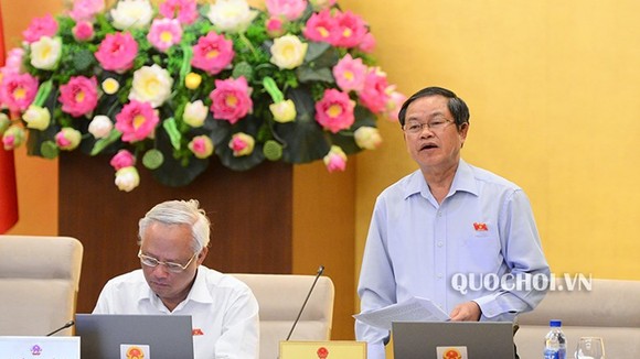 Phó Chủ tịch Quốc hội Đỗ Bá Tỵ điều hành phiên họp
