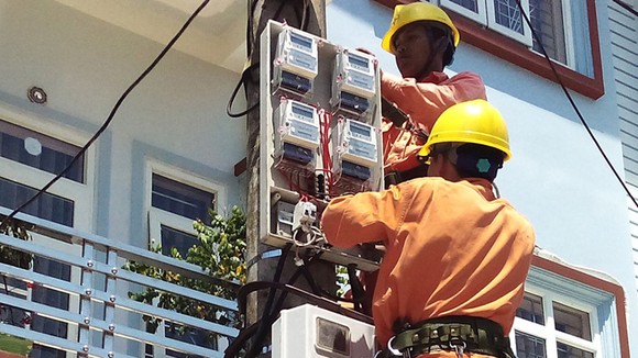 Lộ trình thị trường hóa và điều chỉnh giá dịch vụ công, trong đó có giá điện cần được tính toán kỹ