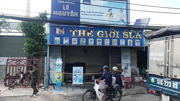 Cửa hàng nơi xảy ra vụ cháy làm một người tử vong, một người nguy kịch. Ảnh: ĐAN NGUYÊN
