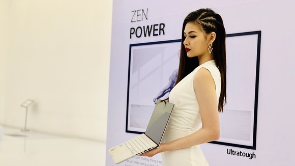 Giới thiệu laptop mới của ZenBook