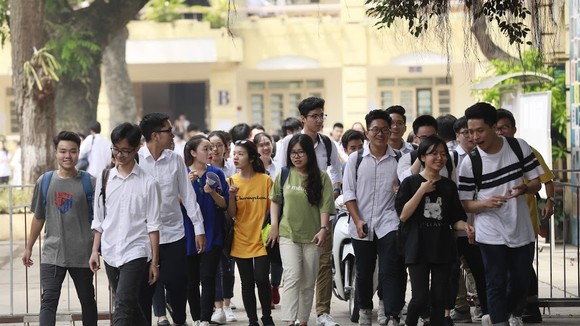 Thí sinh đã kết thúc 2 môn thi đầu