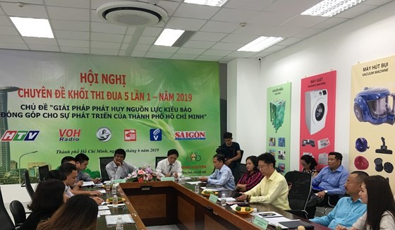 A symposium on solutions for promoting overseas human resources to contribute to the development of Ho Chi Minh City
