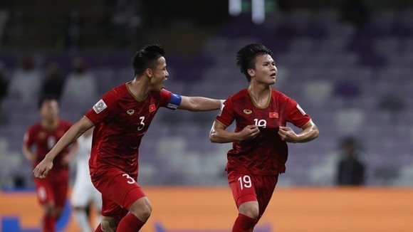 Nguyen Quang Hai celebrated the first goal for Vietnam (Source: AFC)
