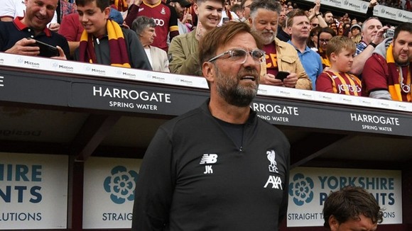 HLV Jurgen Klopp lo lắng vì không có quá trình chuẩn bị tốt nhất ở Mỹ. Ảnh: Getty Images
