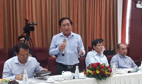 Ông Nguyễn Văn Đực phát biểu hội thảo.