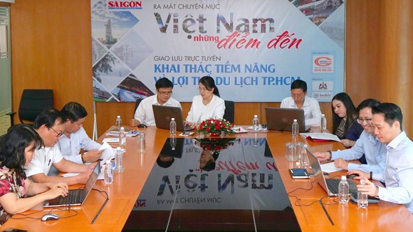 Quang cảnh buổi giao lưu. Ảnh: HOÀNG HÙNG