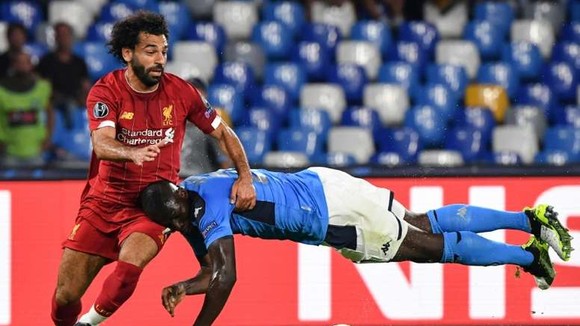Mo Salah tịt ngòi trên sân bóng Ý.
