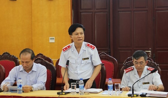 Phó Tổng TTCP Bùi Ngọc Lam chủ trì buổi công bố quyết định kiểm tra.