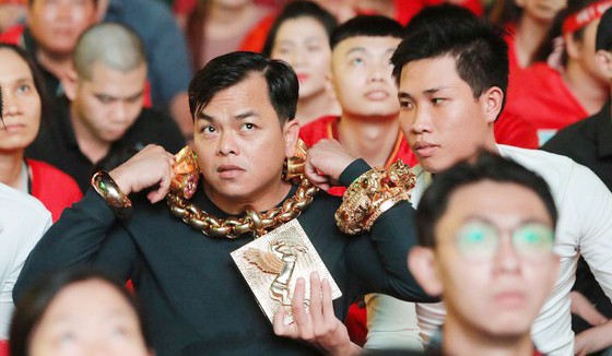 Đề nghị truy tố Phúc XO – người đeo vàng nhiều nhất Việt Nam.