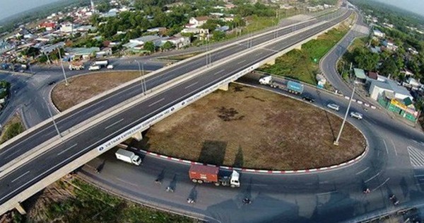 Đốc thúc nhiều dự án giao thông trọng điểm