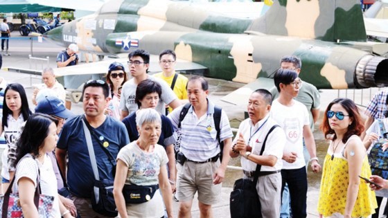 HCMC creates open mechanism for developing tourism