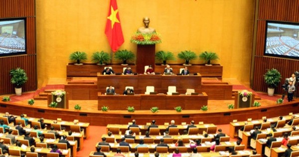 ​ Quốc hội chất vấn ba thành viên Chính phủ và Chánh án Tòa án Nhân dân tối cao