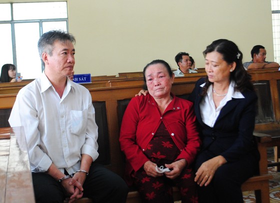 Giả công văn, trưởng phòng thanh tra lãnh án gần 4 tháng tù ảnh 1