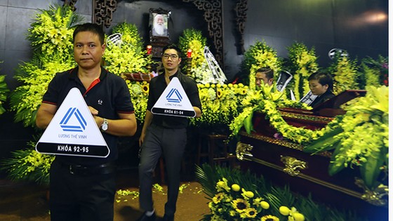 Hôm nay, thầy Văn Như Cương về thăm học trò lần cuối ảnh 5