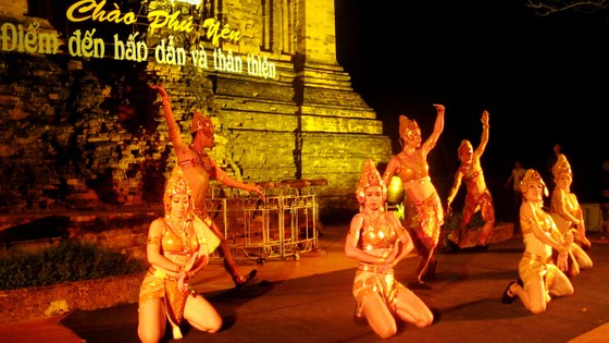 Tăng cường kết nối du lịch TPHCM tại Phú Yên ảnh 2