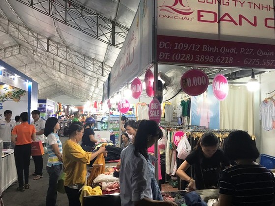 Hội chợ Xúc tiến tiêu dùng TPHCM 2018 thu hút 220 doanh nghiệp ảnh 1