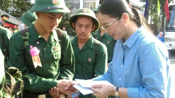 4.470 thanh niên TPHCM lên đường gánh vác trọng trách bảo vệ Tổ quốc ảnh 6