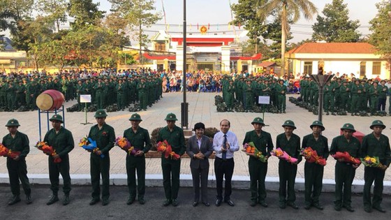 4.470 thanh niên TPHCM lên đường gánh vác trọng trách bảo vệ Tổ quốc ảnh 3