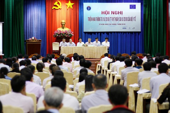 Điều chỉnh giá dịch vụ y tế từ ngày 15-7: Bệnh viện giảm nguồn thu, bệnh nhân hưởng lợi? ảnh 1