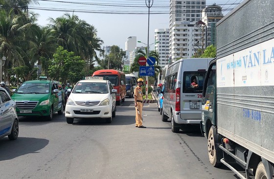 Giải quyết tình trạng kẹt xe ở Nha Trang ảnh 1