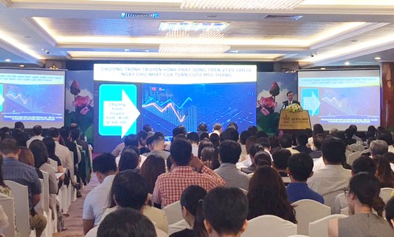 thi truong asean va trung quoc con nhieu du dia cho hang viet