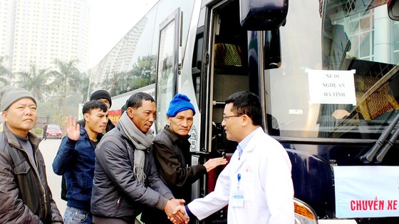 Ấm lòng người bệnh ảnh 2