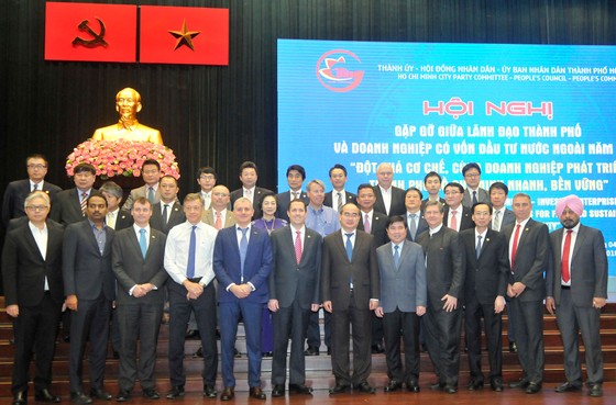 Hội nghị gặp gỡ giữa lãnh đạo TPHCM và doanh nghiệp FDI: Đột phá cơ chế, phát triển nhanh và bền vững ảnh 1