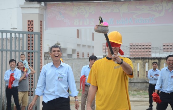 Thủy thủ tàu sân bay Hoa Kỳ thăm Trung tâm điều dưỡng người tâm thần ở Đà Nẵng ảnh 3