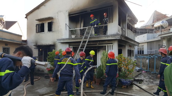 Cụ bà 75 tuổi thoát nạn trong trận hoả hoạn tại Đà Lạt ảnh 1
