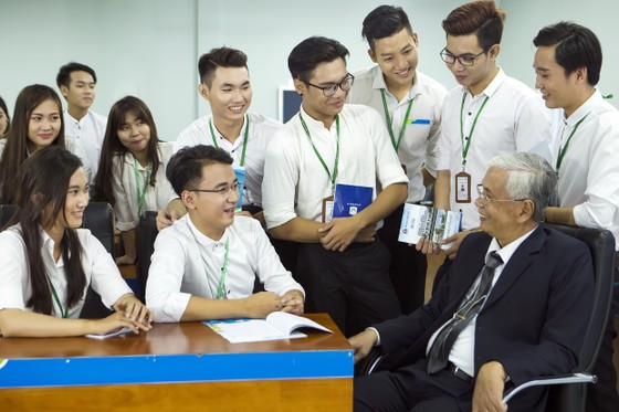 Xét tuyển học bạ THPT Cầm chắc tấm vé vào đại học ảnh 2
