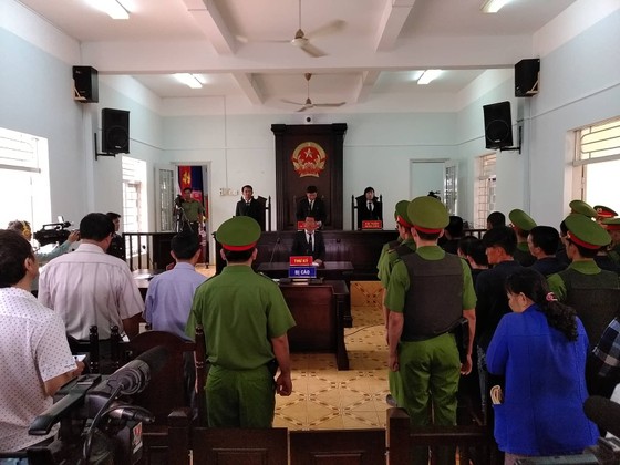 27 năm tù cho 10 bị cáo tham gia gây rối ở Bình Thuận ảnh 1
