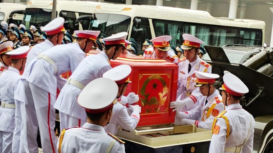 Lễ truy điệu, đưa tang Chủ tịch nước Trần Đại Quang ảnh 13