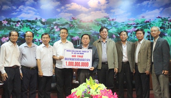 TPHCM hỗ trợ đồng bào vùng lũ Thừa Thiên – Huế và Quảng Trị ảnh 4