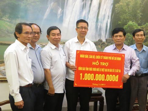 TPHCM hỗ trợ đồng bào vùng lũ Thừa Thiên – Huế và Quảng Trị ảnh 1