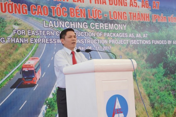 Khởi công ba gói thầu cuối cùng thuộc Dự án đường cao tốc Bến Lức-Long Thành ảnh 1