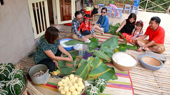 Trải nghiệm tết Việt ảnh 1