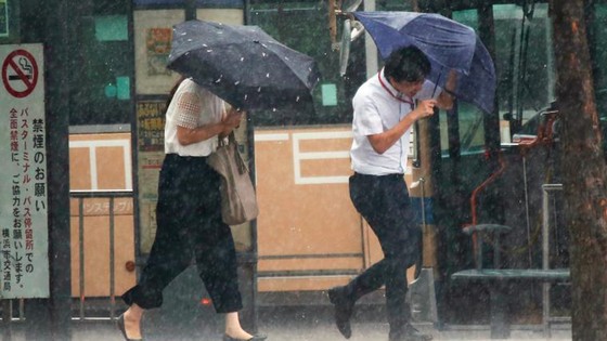 Siêu bão Jebi tiếp tục gây thiệt hại tại miền Tây Nhật Bản ảnh 10