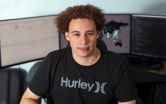 Người hùng từng chặn đứng WannaCry bị bắt vì... tấn công tin tặc ảnh 1