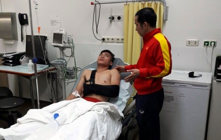 Thắng to vẫn lo ảnh 1