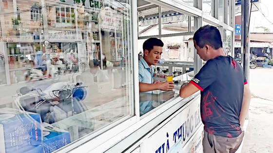 Giá thuốc vẫn “loạn” ảnh 1