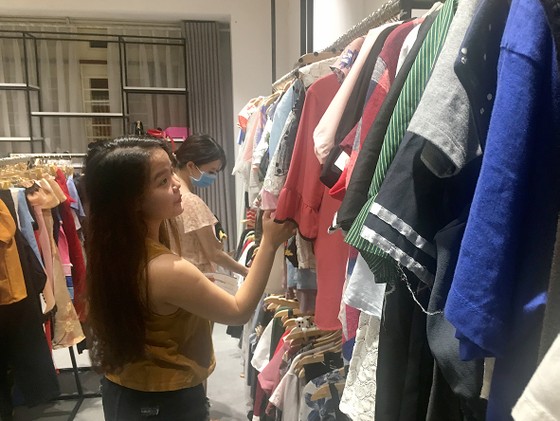 Mua của người chán, bán cho người thèm ảnh 1