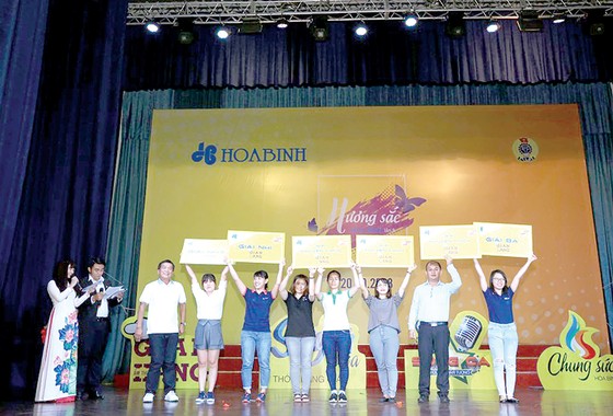 Hương sắc Hòa Bình lần 8: Sôi nổi, hấp dẫn ảnh 2