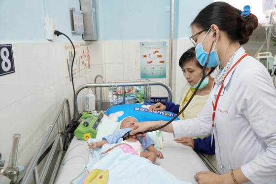 Phối hợp sản - nhi cứu sống trẻ sơ sinh ảnh 1