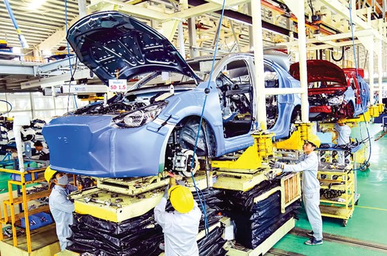 Thuế nhập khẩu ô tô về 0%: Lại xin ưu đãi, ưu đãi đến bao giờ? ảnh 1